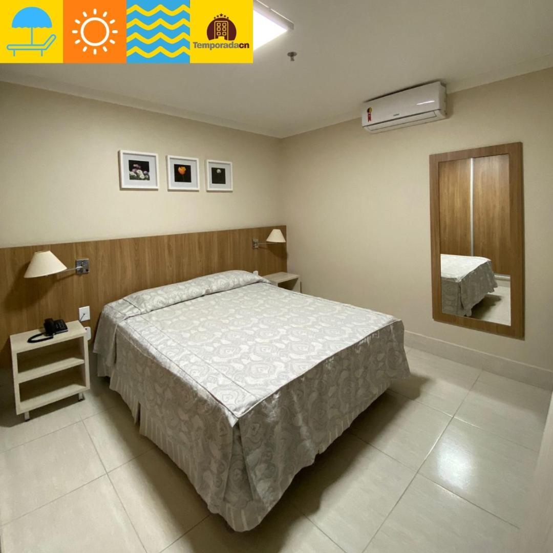Piazza Com Acesso Ao Acqua Park Aparthotel Caldas Novas Buitenkant foto